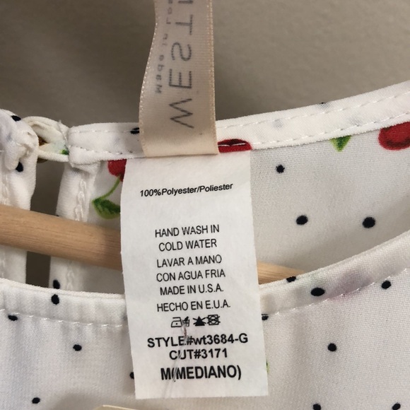 Polka dot and cherry, ruffle sleeve top - Picture 4 of 6